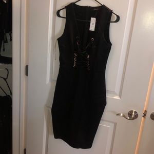 Sale-New Black- Large dress w/ gold/black front detail